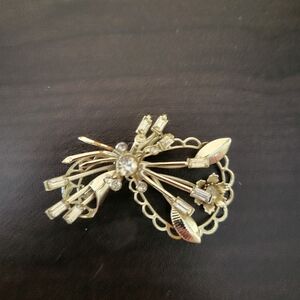 Vintage Gold Brooch